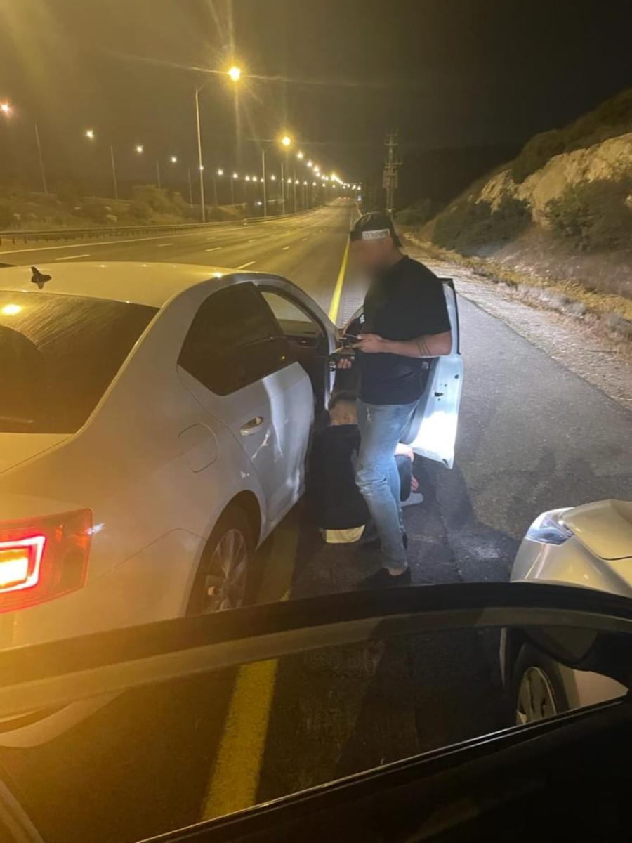 רגע מעצר החשודים (צילום: משטרת ישראל)